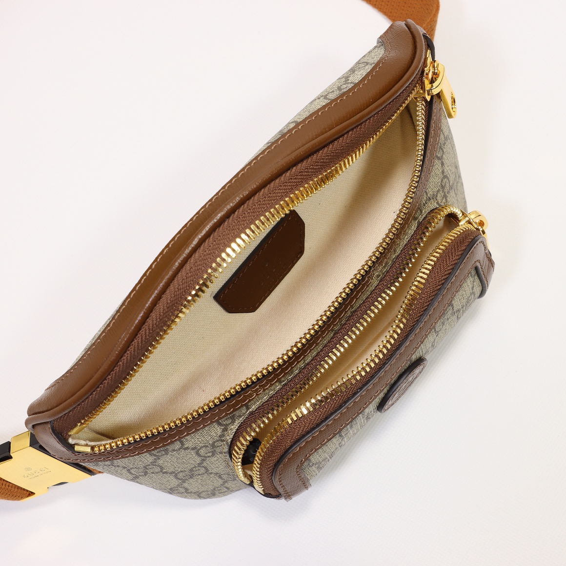 Gvc*1 GG Svp*me Belt Bag