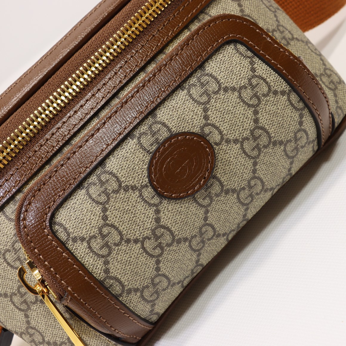 Gvc*1 GG Svp*me Belt Bag