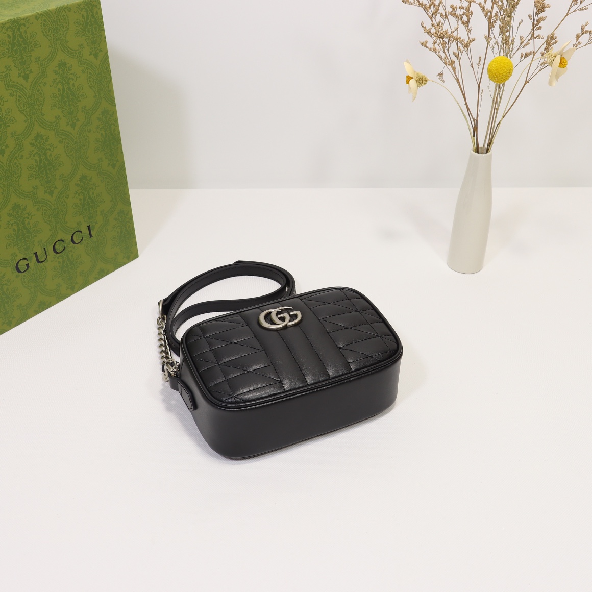 Gvc*1 Marmont Mini Shoulder Bag 18CM