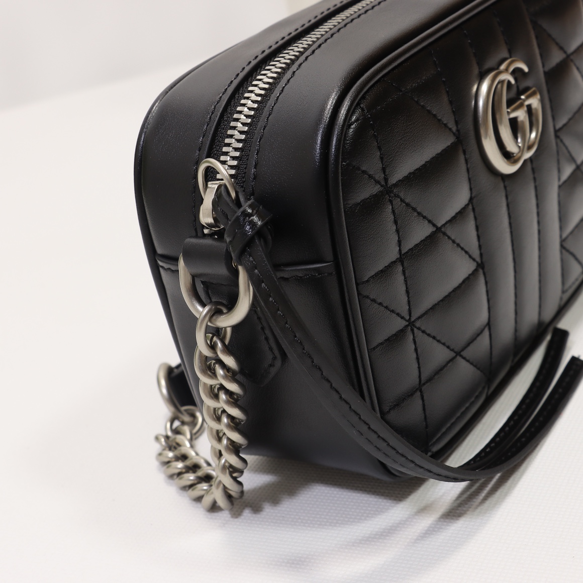 Gvc*1 Marmont Mini Shoulder Bag 18CM