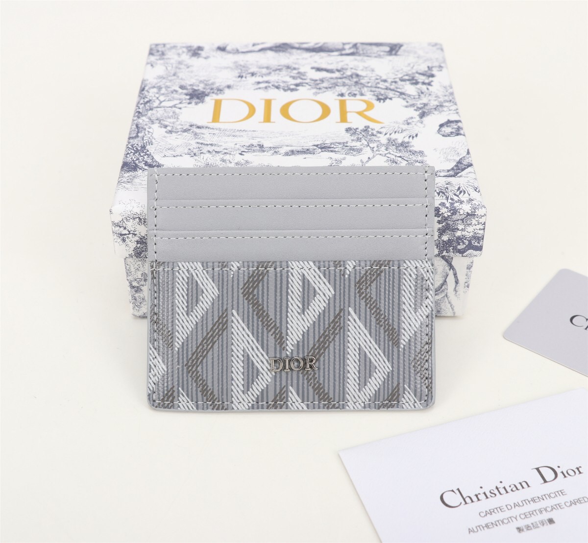 D10r Men Card Holder Grey