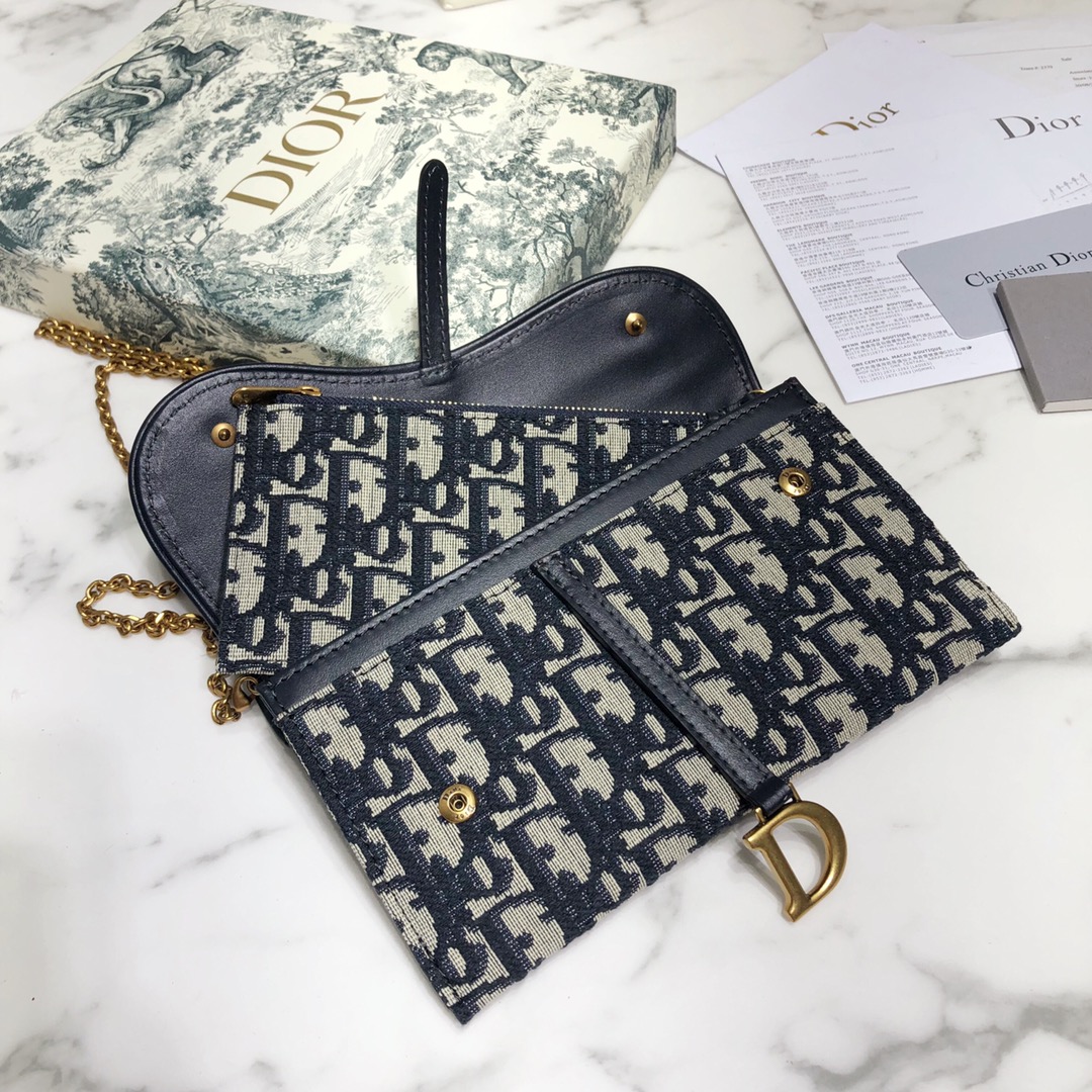 D10r Oblique Chain Wallet