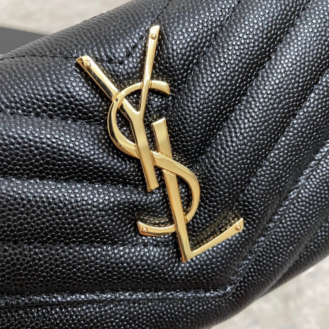 Y51 Calfskin With Gold Buckle Wallet In Black