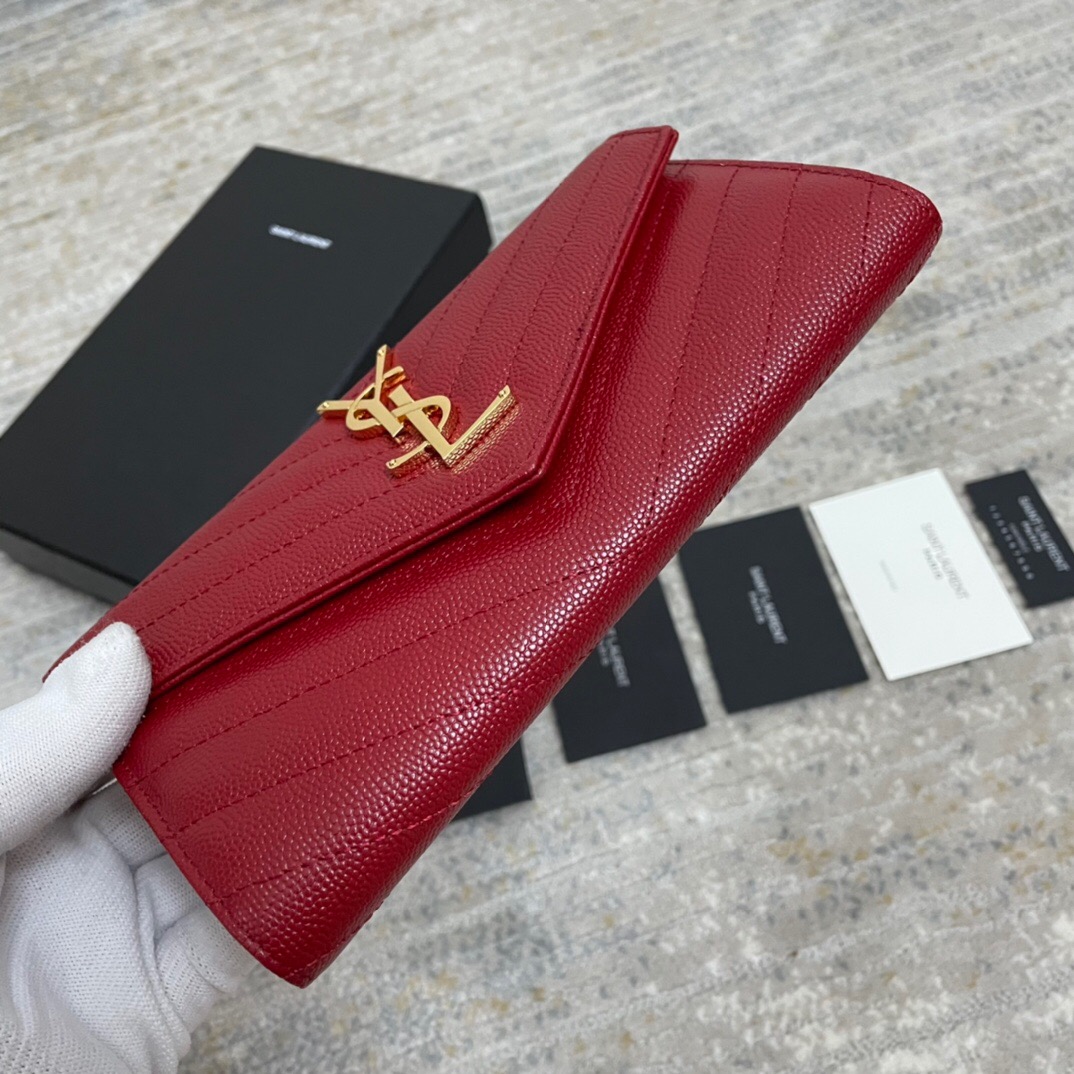 Y51 Calfskin With Gold Buckle Wallet In Red