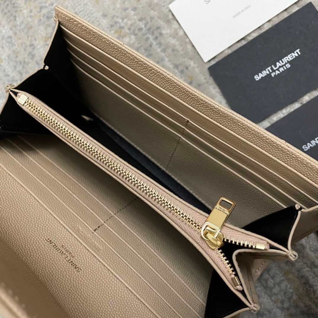 Y51 Calfskin With Gold Buckle Wallet In Beige