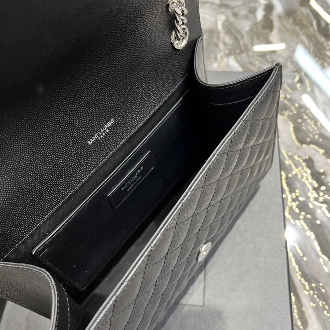 Y51 Medium Envelope Silver in Black