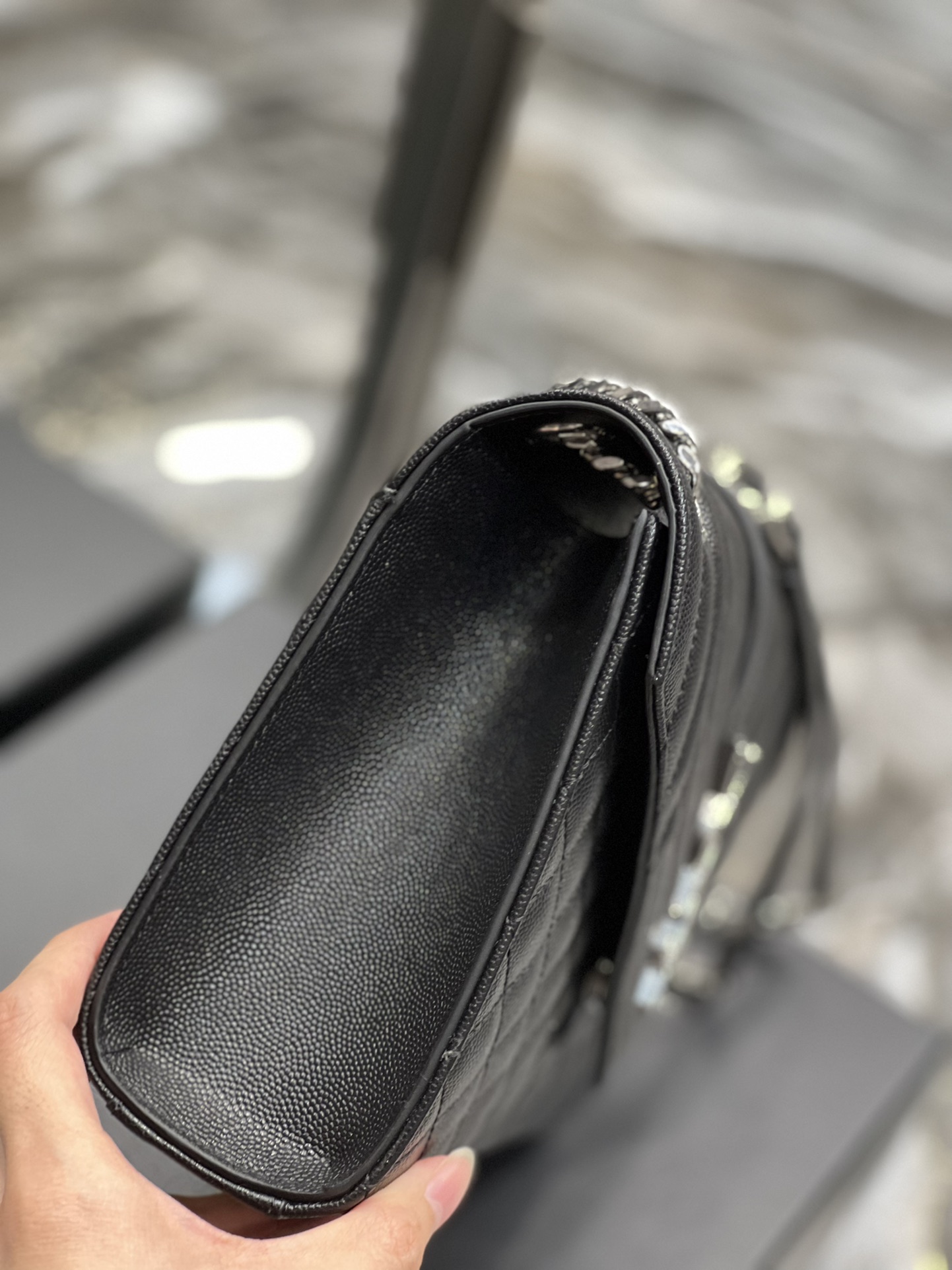 Y51 Medium Envelope Silver in Black