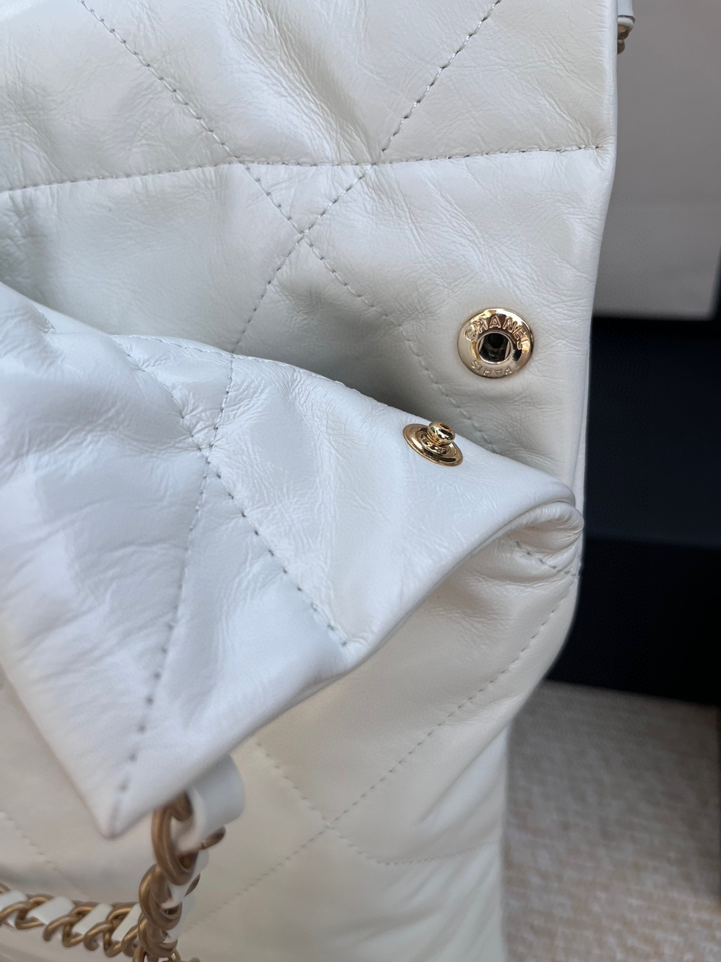 Bagsaaa Ch**el 22 small tote bag White gold hardware