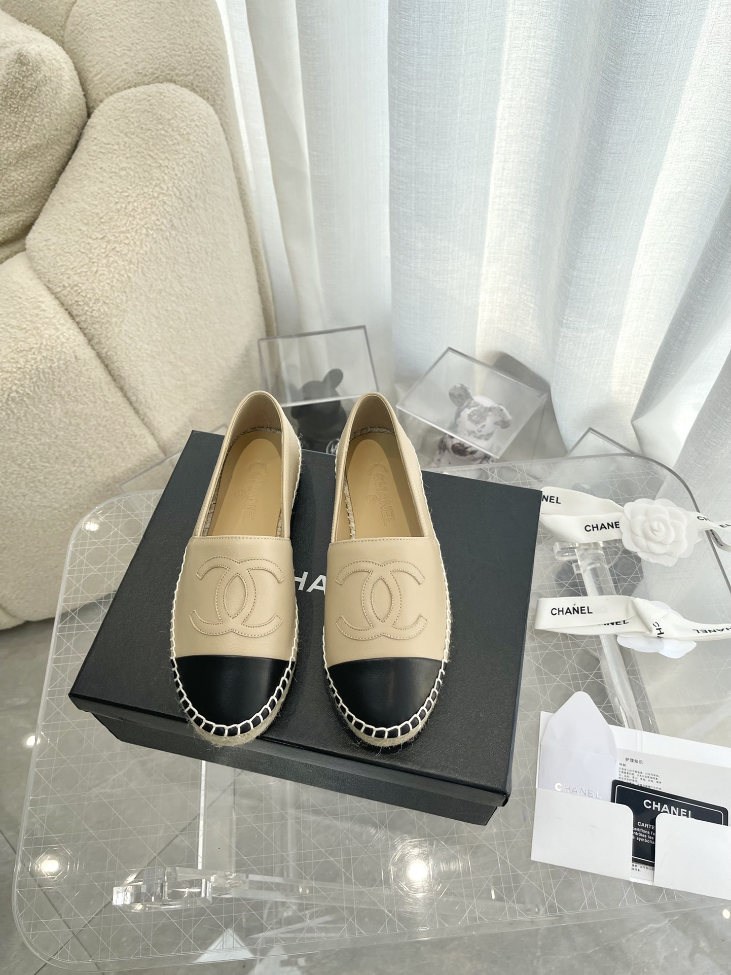 Ch**el Loafer Beige And Black