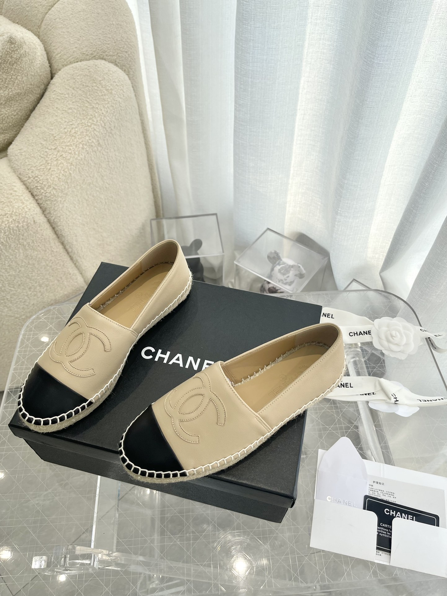 Ch**el Loafer Beige And Black