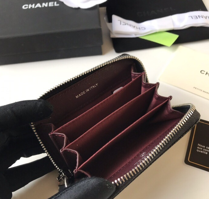 Ch**el Wallet84511 Black