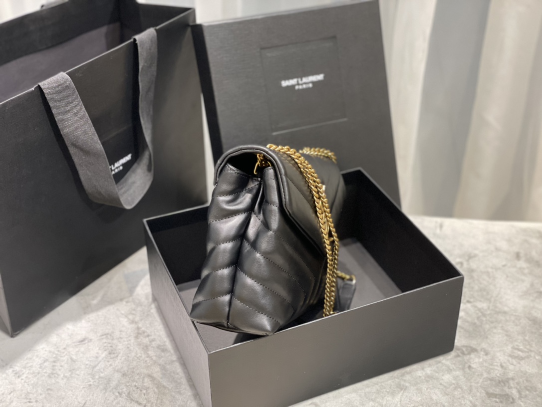 Y51 Loulou Bag Black 23cm 494699