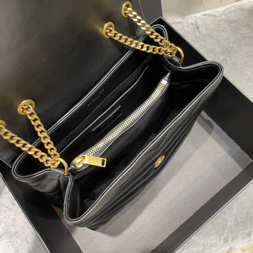 Y51 Loulou Bag Black 23cm 494699