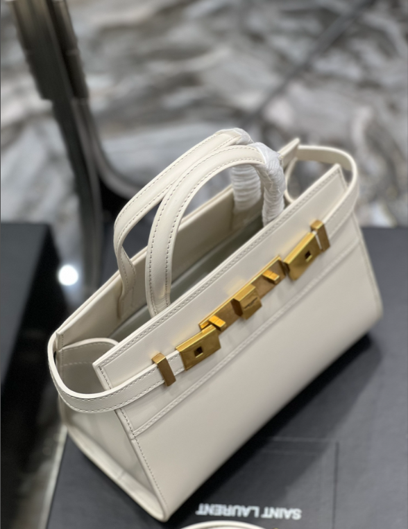 Y51 Sac De Jour Nano Handle Bag White 21CM 593741