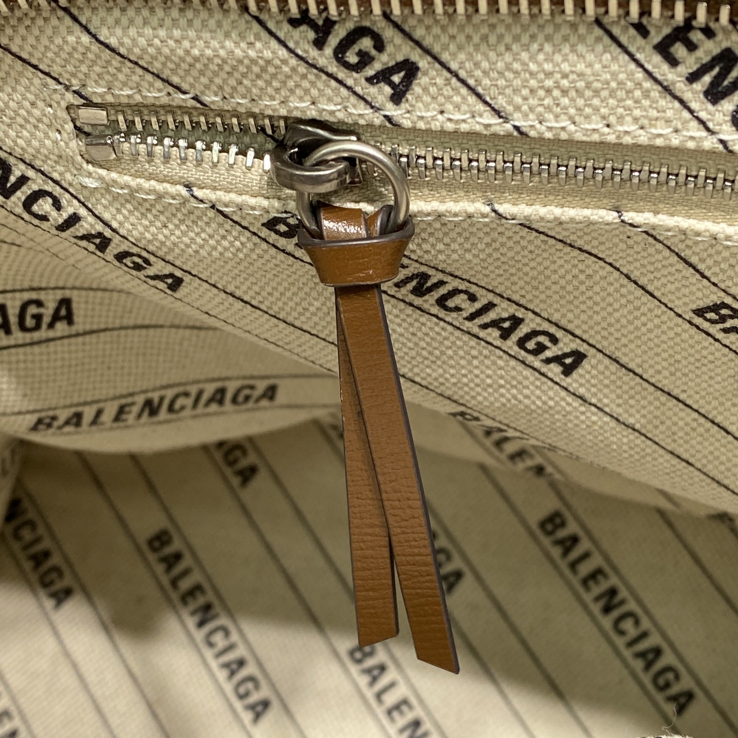 Balenciag & Gvc*1 Neo Classic Bag