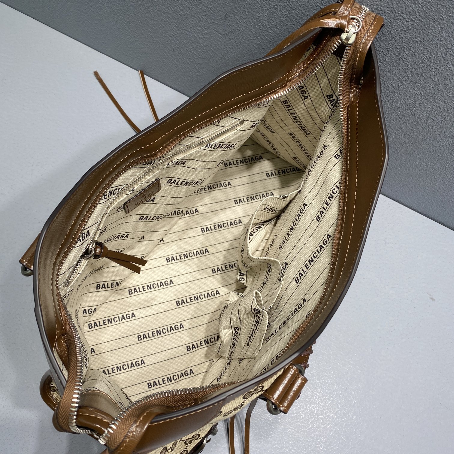 Balenciag & Gvc*1 Neo Classic Bag