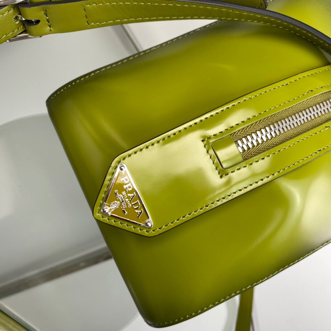 Pra*a Medium S*pernova Handbag Green 1BA365