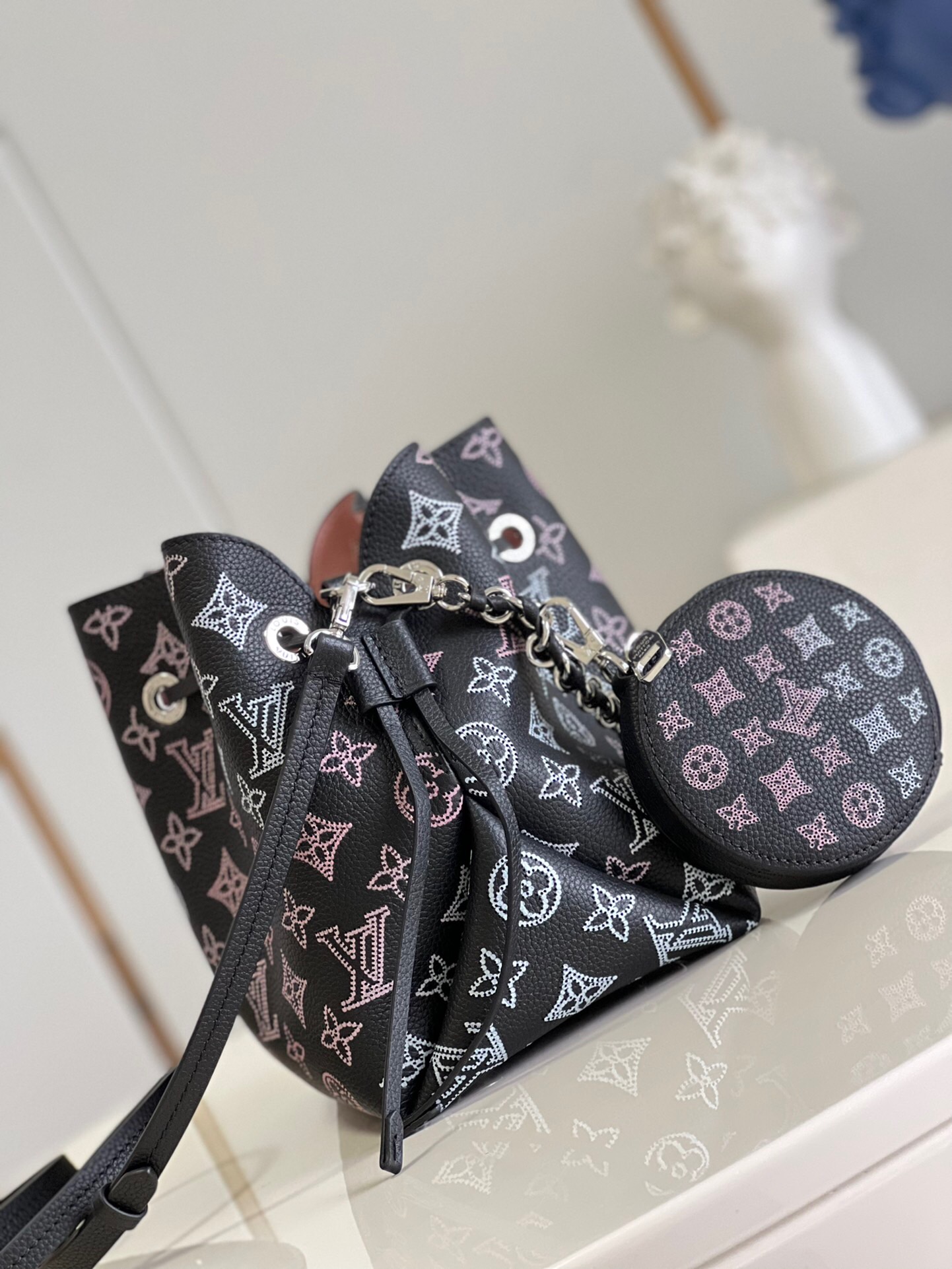 L0vis Vvtt0n Bella Bag M21096
