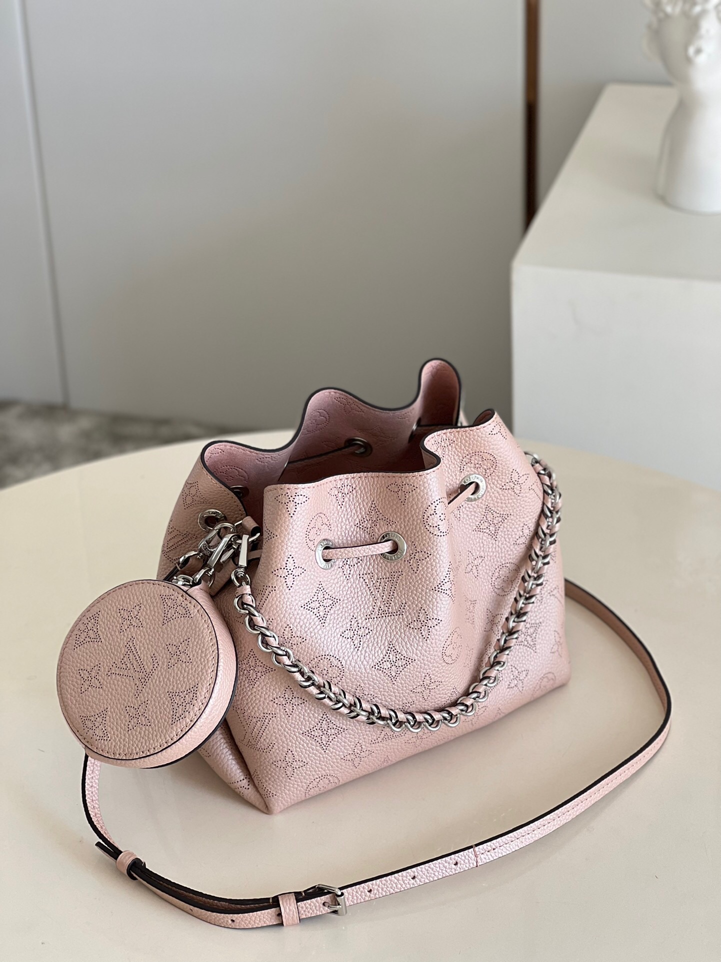 L0vis Vvtt0n Bella Bag Pink M58791
