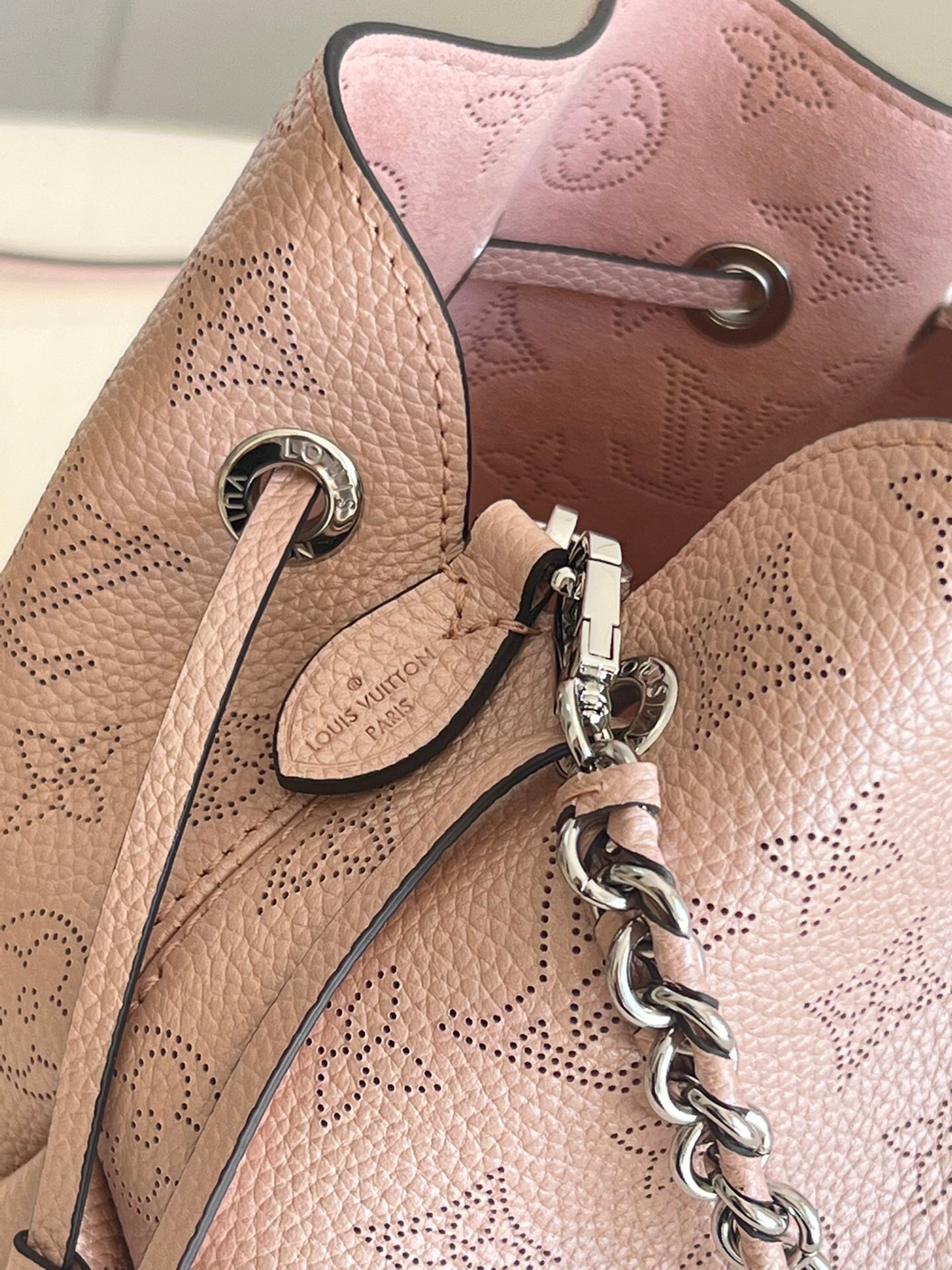 L0vis Vvtt0n Bella Bag Pink M58791