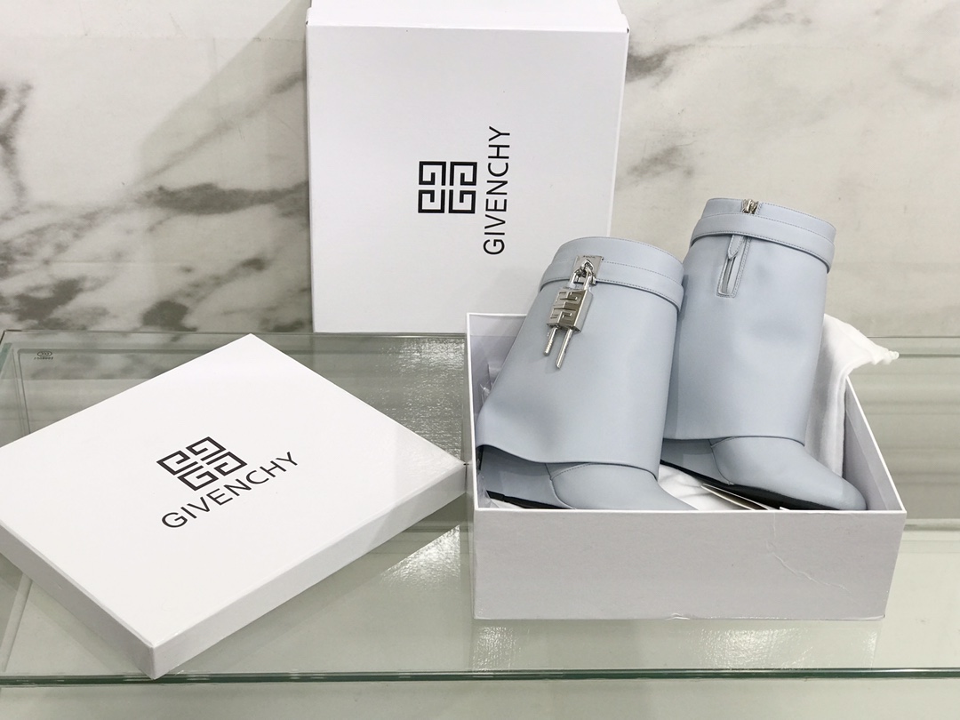 Givenchy Boots Light Blue