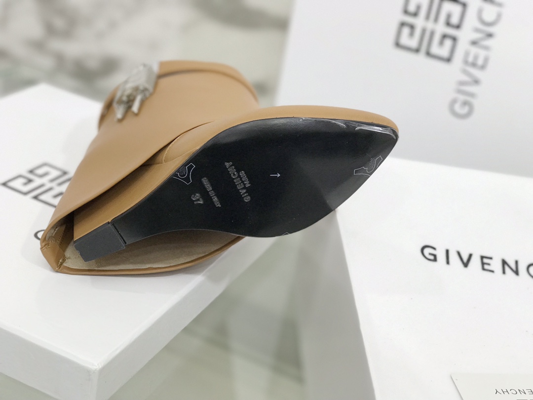 Givenchy Boots Light Brown
