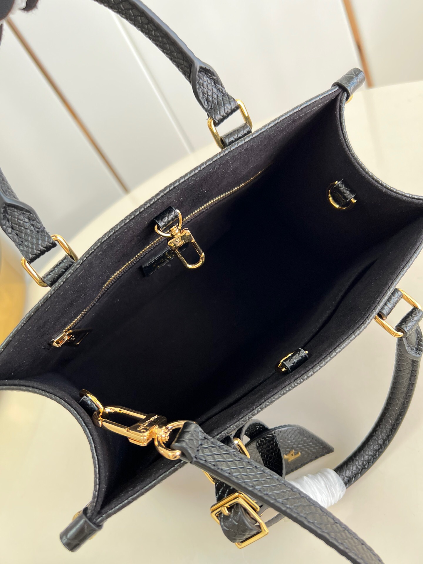 L0vis Vvtt0n Onthego Bag PM M45653