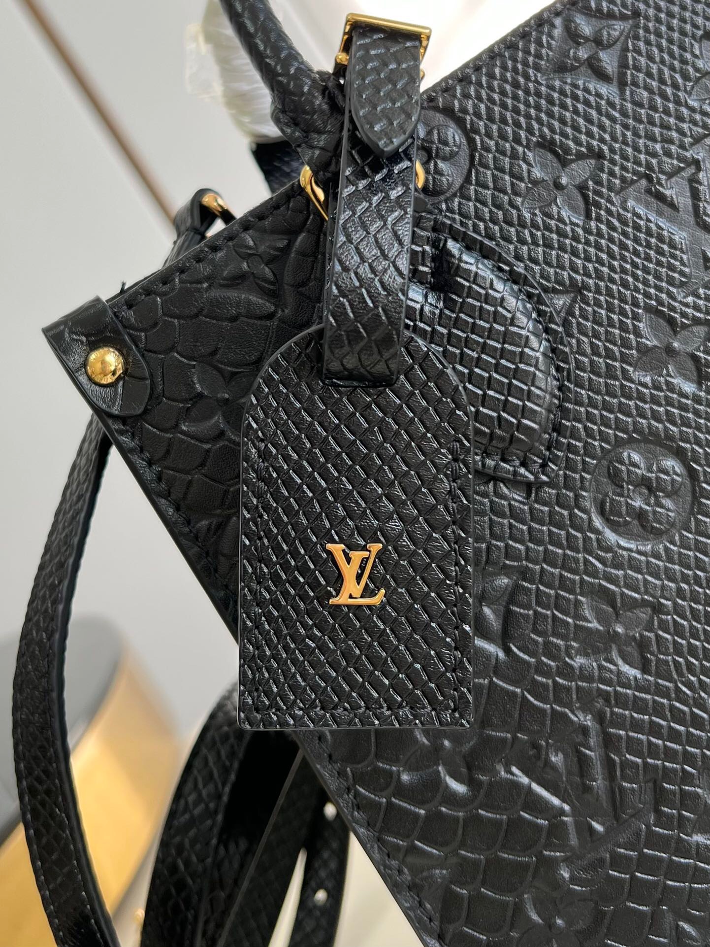 L0vis Vvtt0n Onthego Bag PM M45653