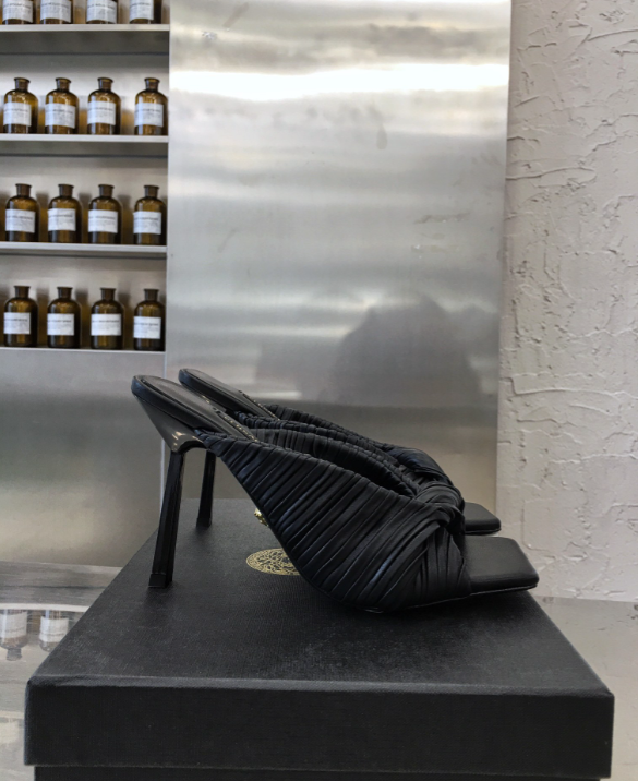 Versace Heels Black 