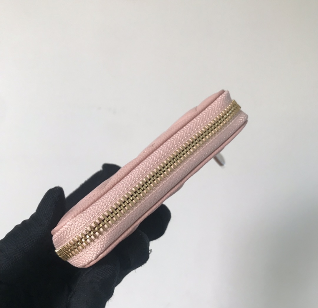 Ch**el Wallet Pink