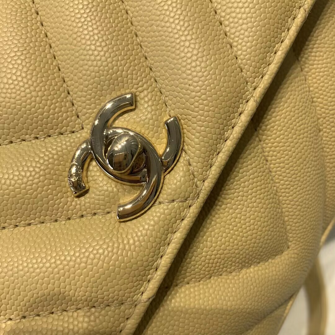 Ch**el Coco Handle Bag