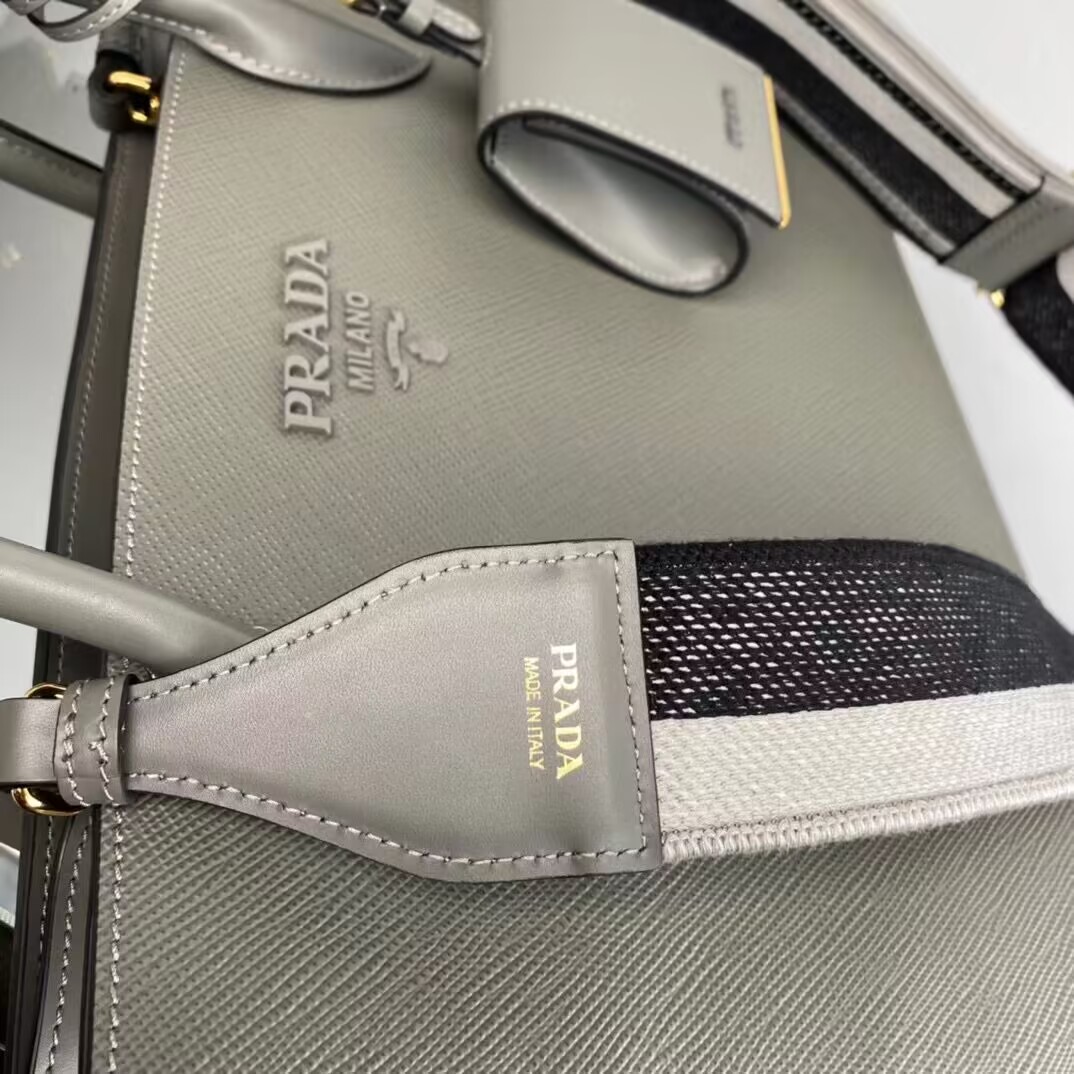 Pra*a Monochrome Saffiano Leather Handbag 1BA155 Gray