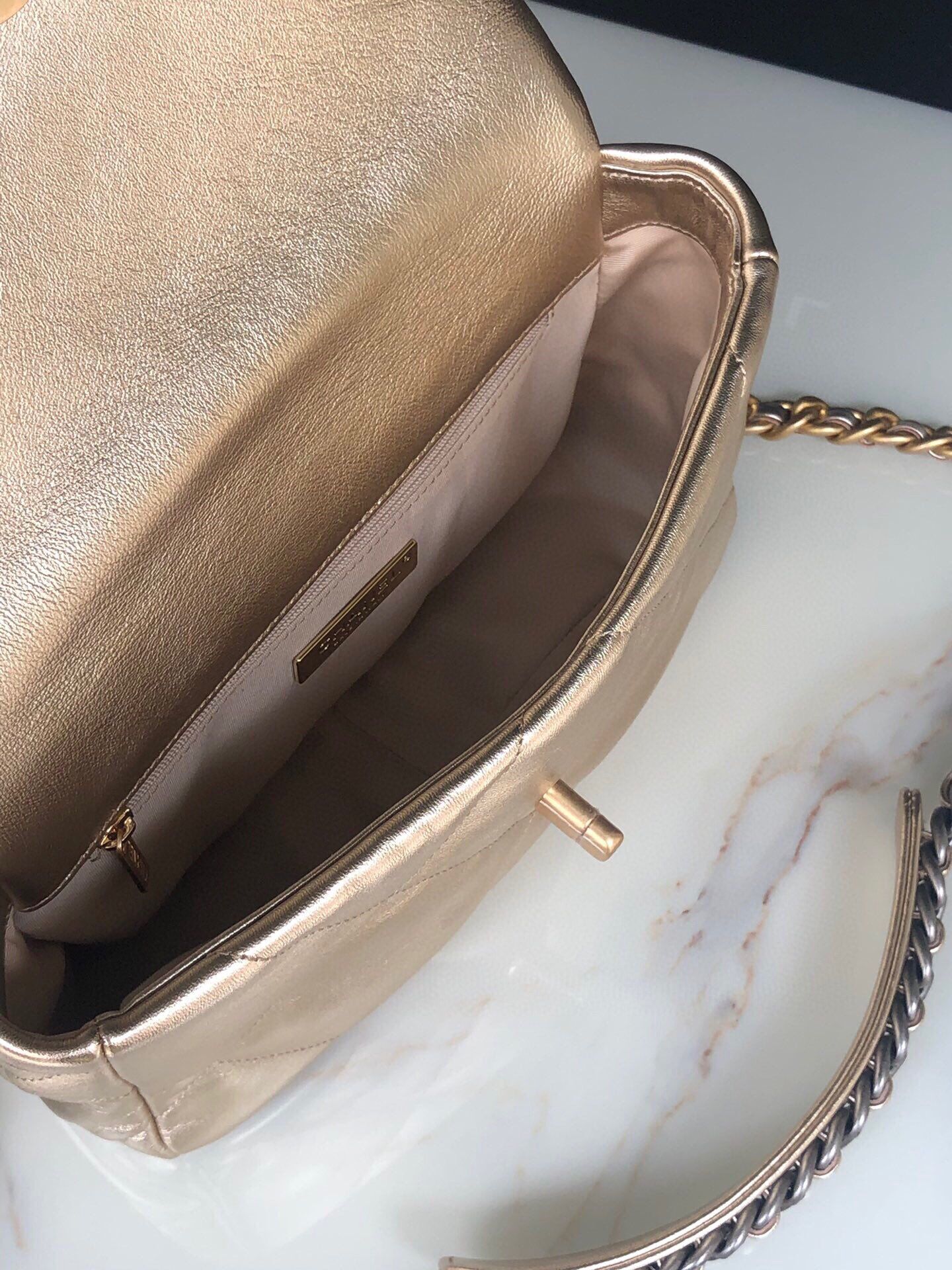 Ch**el 19 Bag 26cm Gold