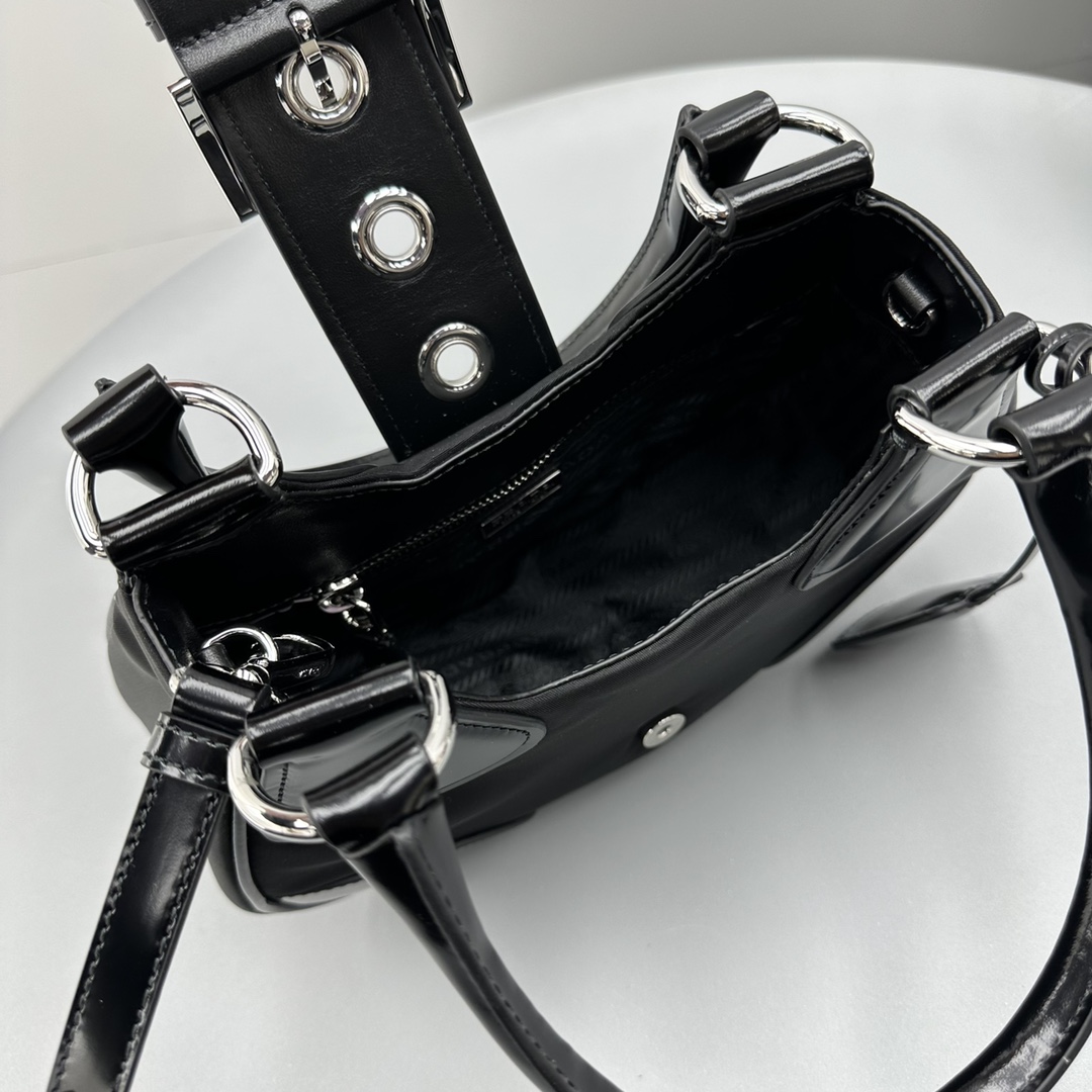Pra*a Moon Hand Bag Black