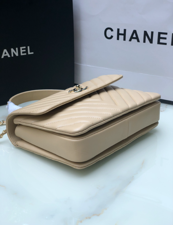 Ch**el Trendy CC Handbag 92236