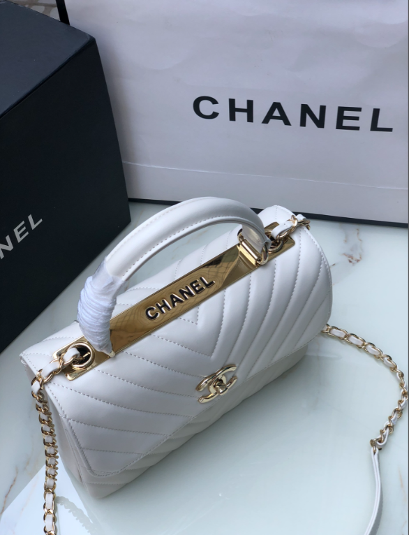 Ch**el Trendy CC Handbag 25cm White 92236