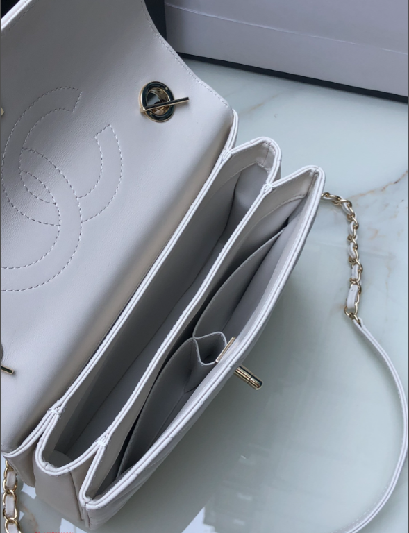 Ch**el Trendy CC Handbag 25cm White 92236