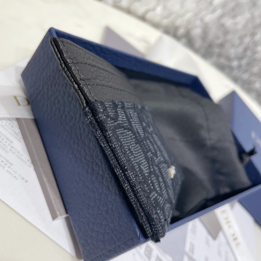 D10r Card Holder
