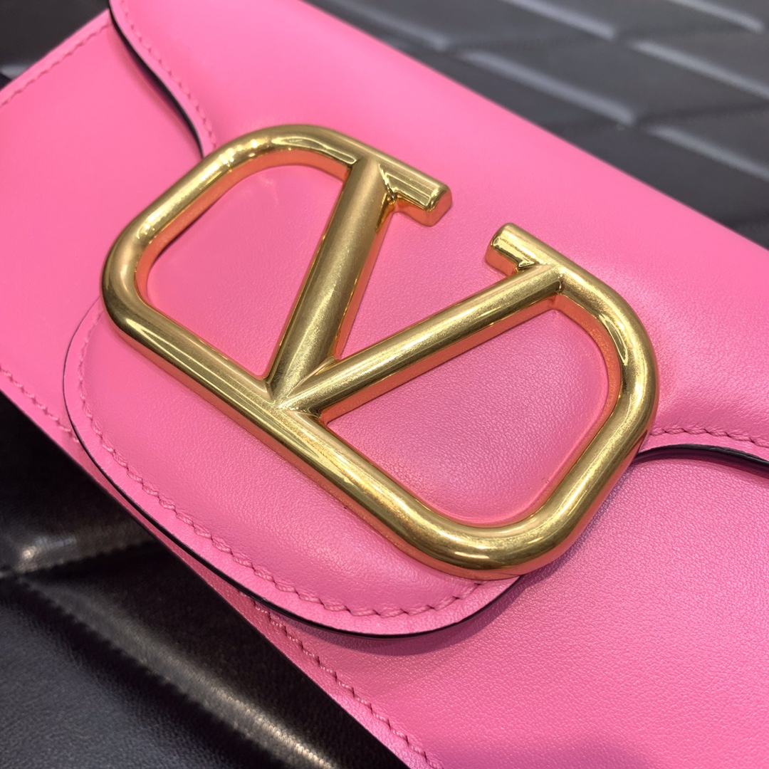Va1e*ntin0 Mini Loco Pink 20cm