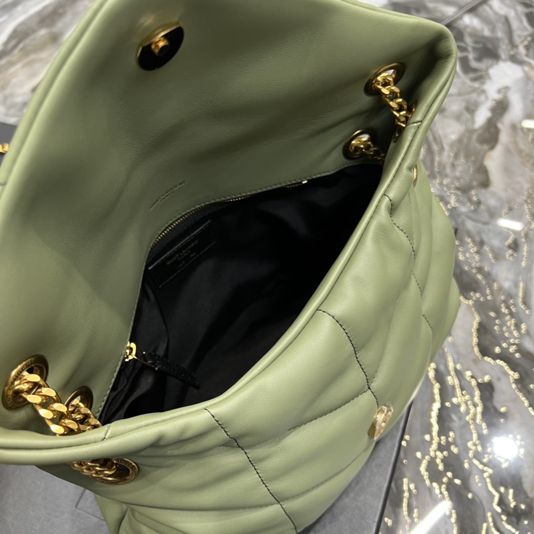 Y51 Puffer Lambskin 28cm