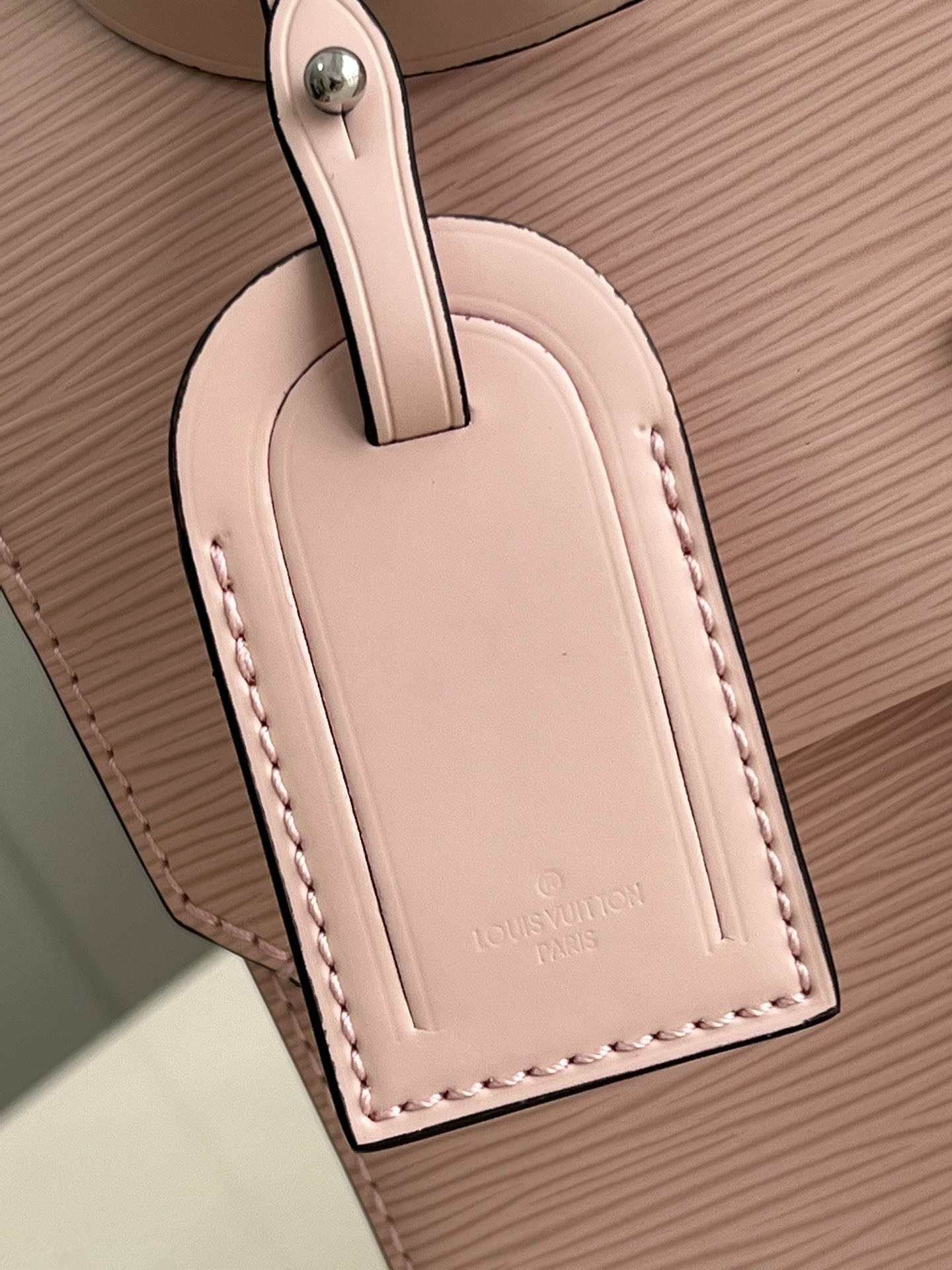 L0vis Vvtt0n Grenelle M53695 Pink