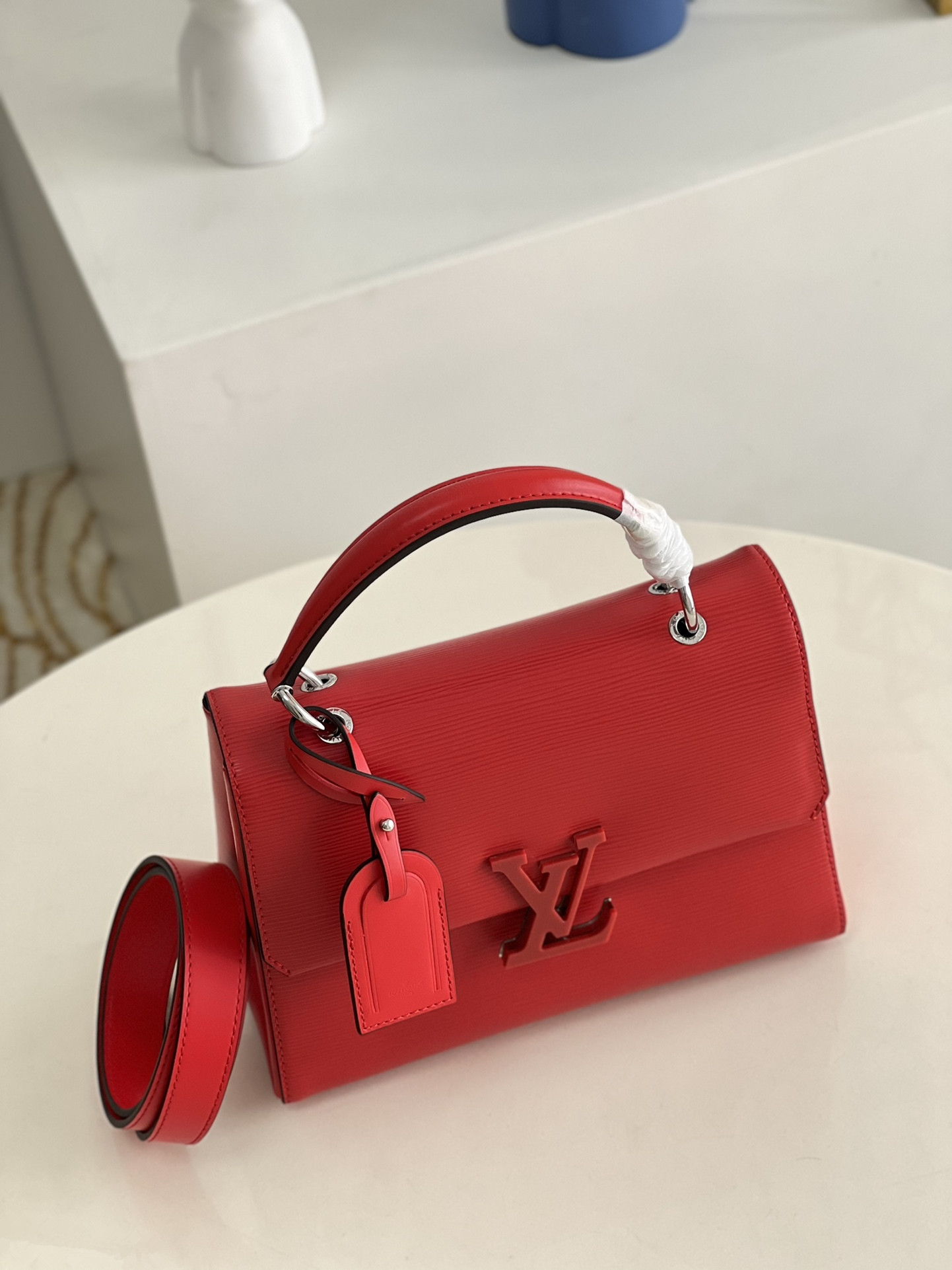 L0vis Vvtt0n Grenelle M53695 Red