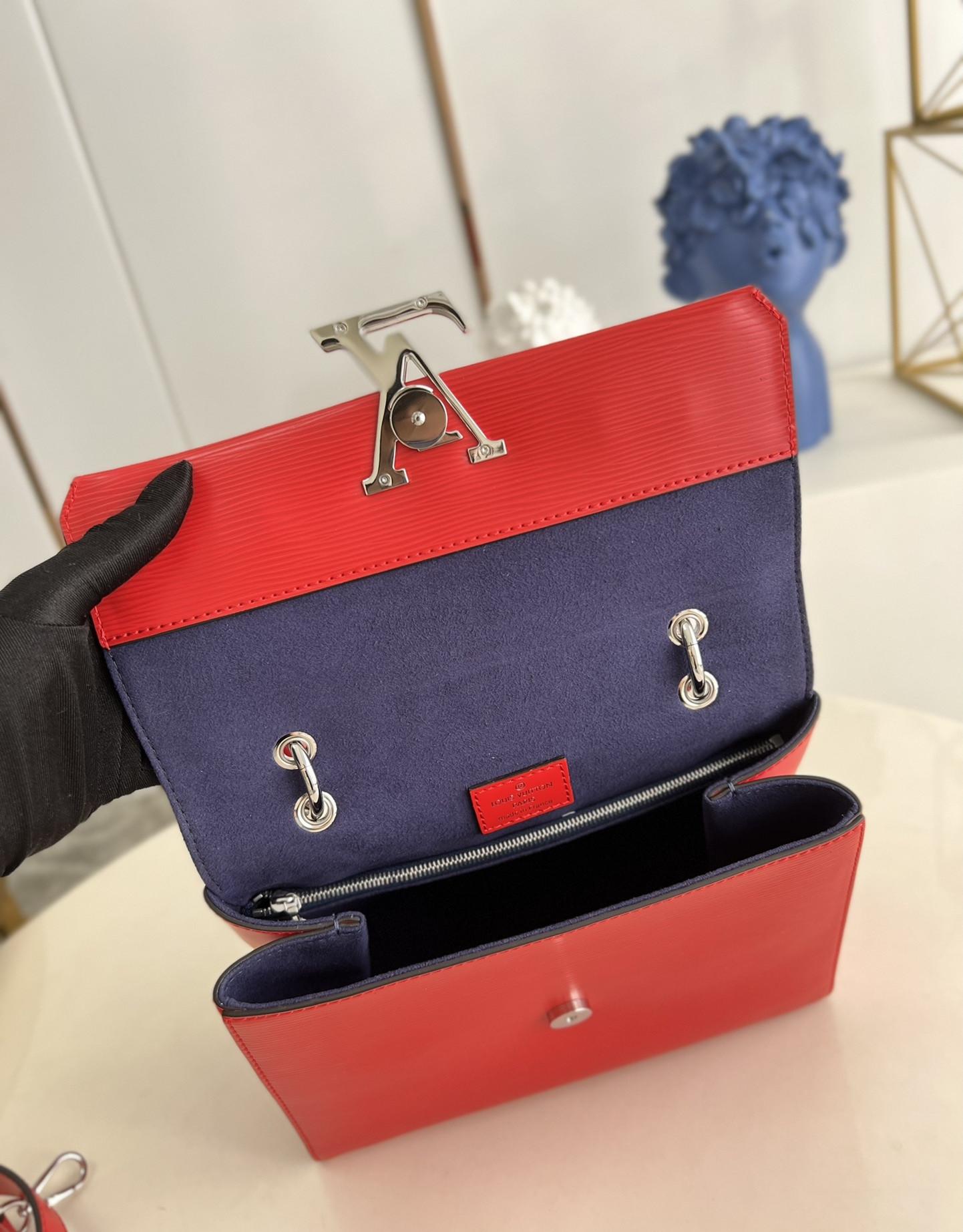 L0vis Vvtt0n Grenelle M53695 Red
