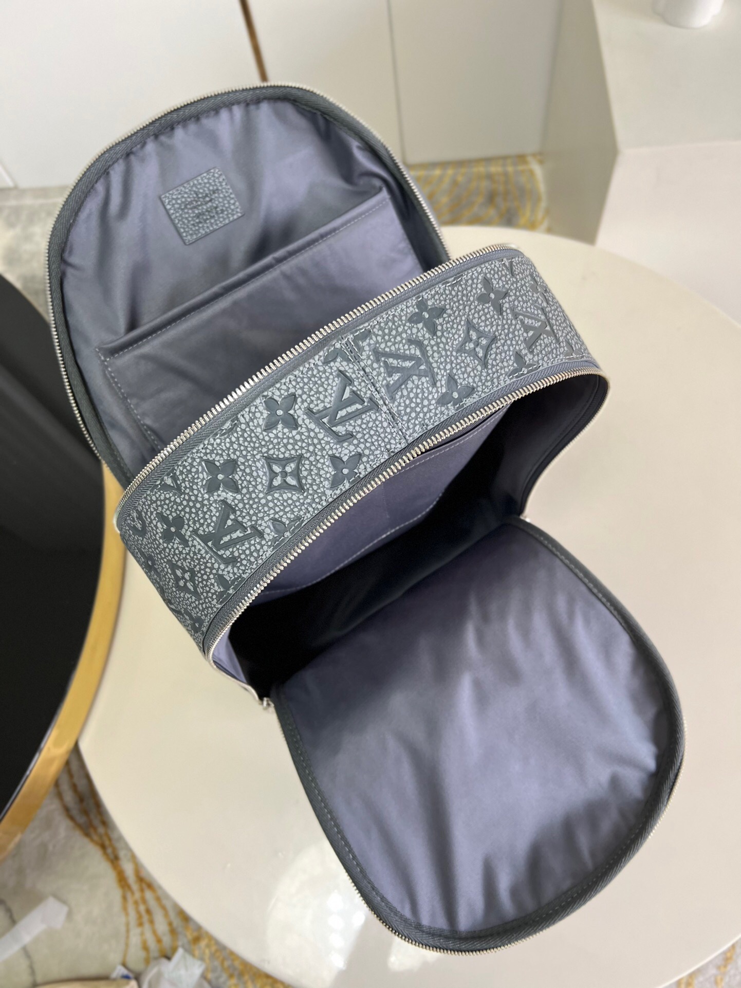 L0vis Vvtt0n Backpack M20877