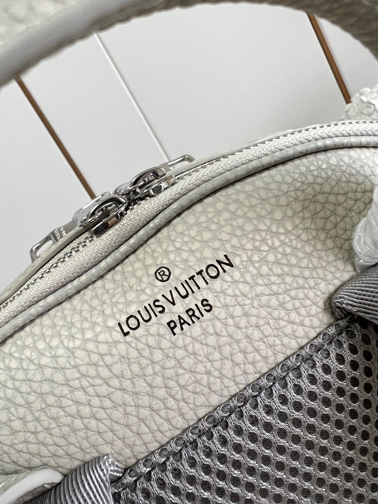 L0vis Vvtt0n Backpack M20877
