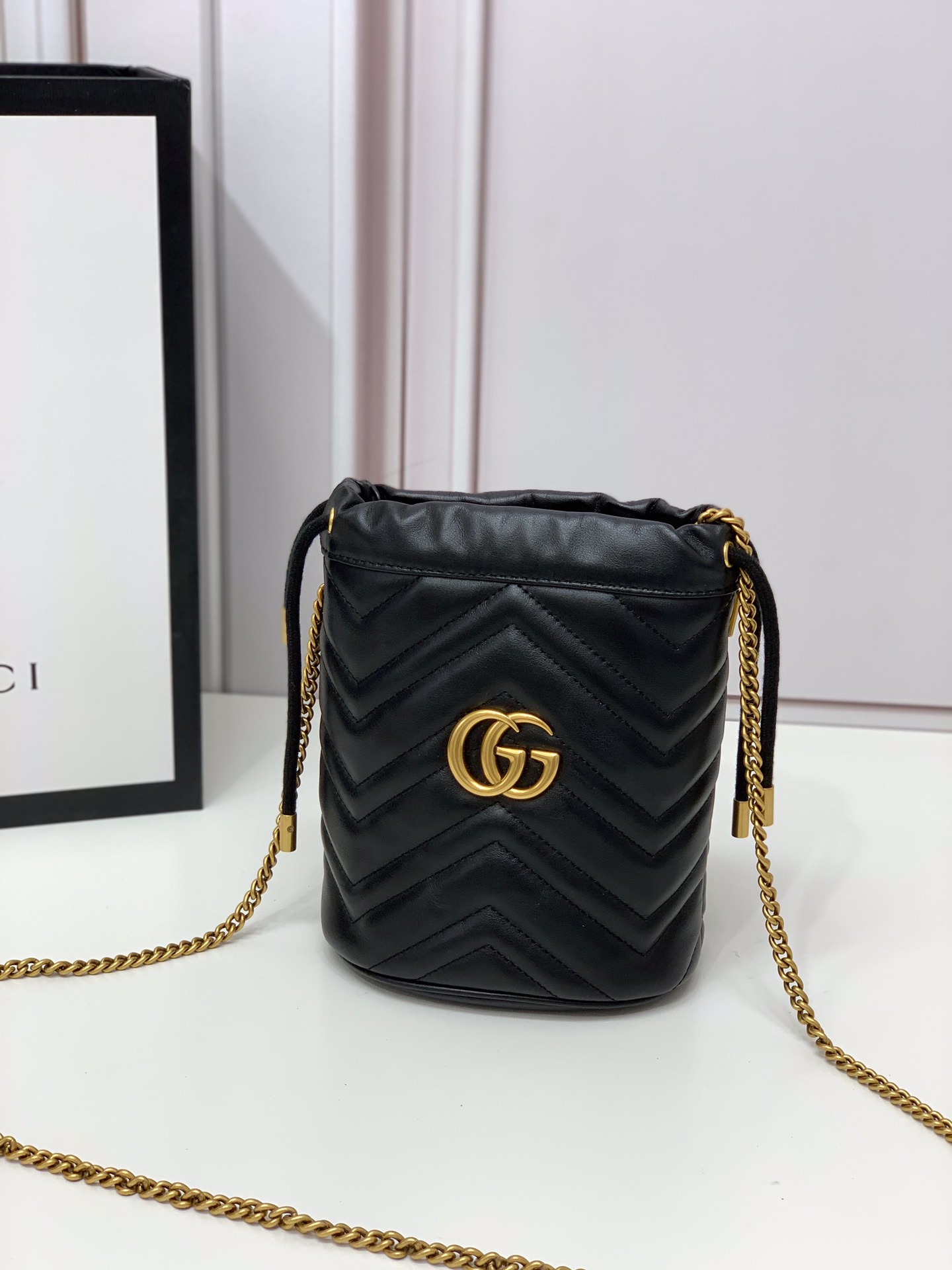 Gvc*1 Marmont Mini Bucket Bag