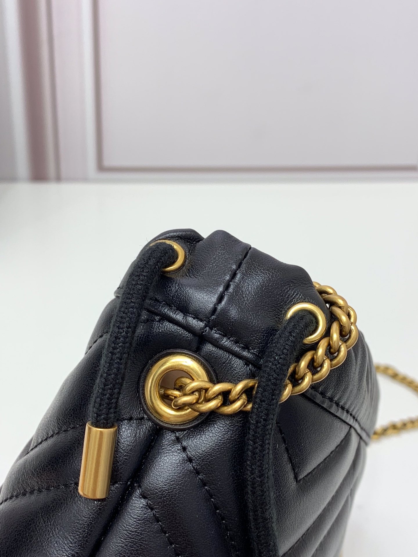 Gvc*1 Marmont Mini Bucket Bag