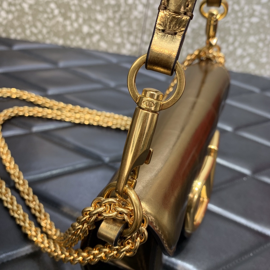 Va1e*ntin0 Mini Loco Gold 20cm