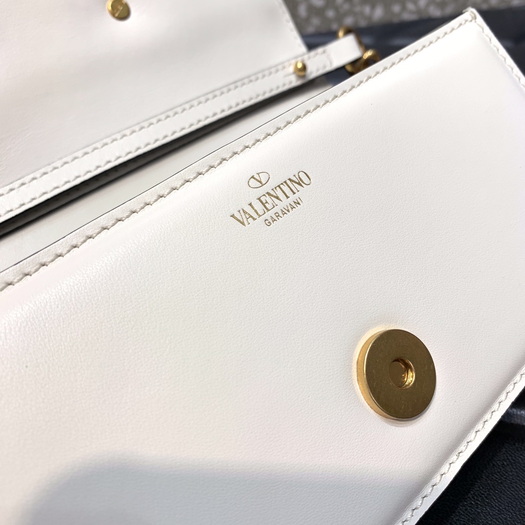 Va1e*ntin0 Mini Loco White 20cm