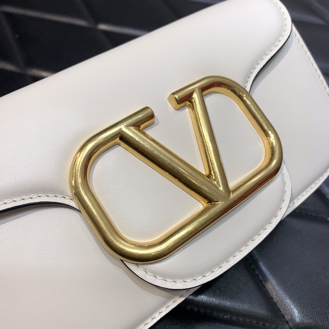 Va1e*ntin0 Mini Loco White 20cm